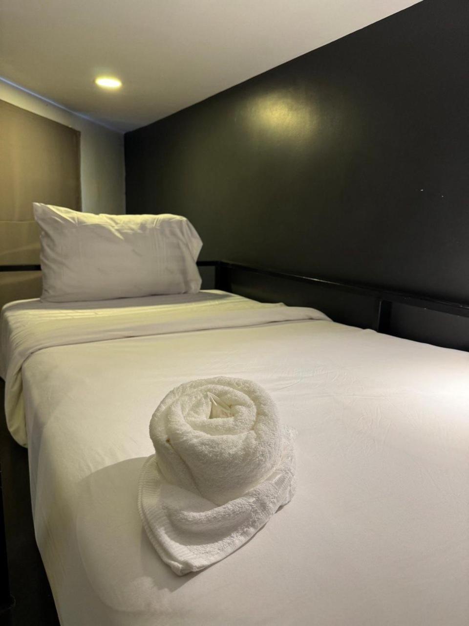 The Hive Hotel Сием Реап Екстериор снимка