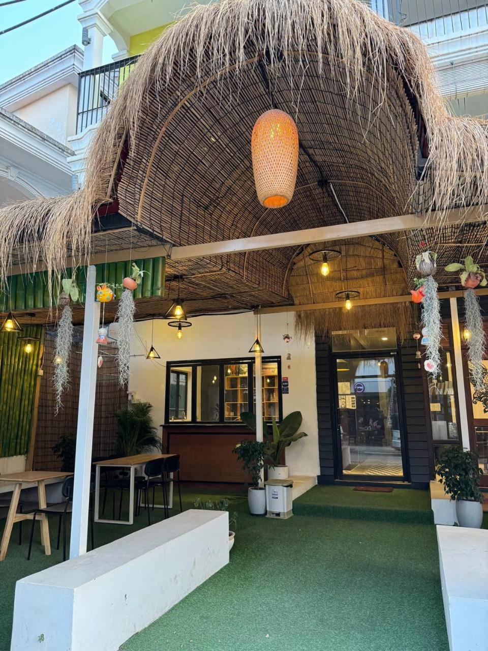 The Hive Hotel Сием Реап Екстериор снимка